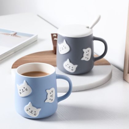 Creative Cartoon Relief Cat Ceramic Mug with Lid Spoon